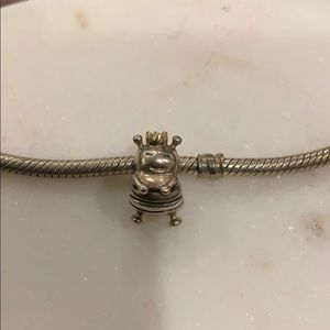 PANDORA QUEEN BEE WITH 14K CHARM RETIRED